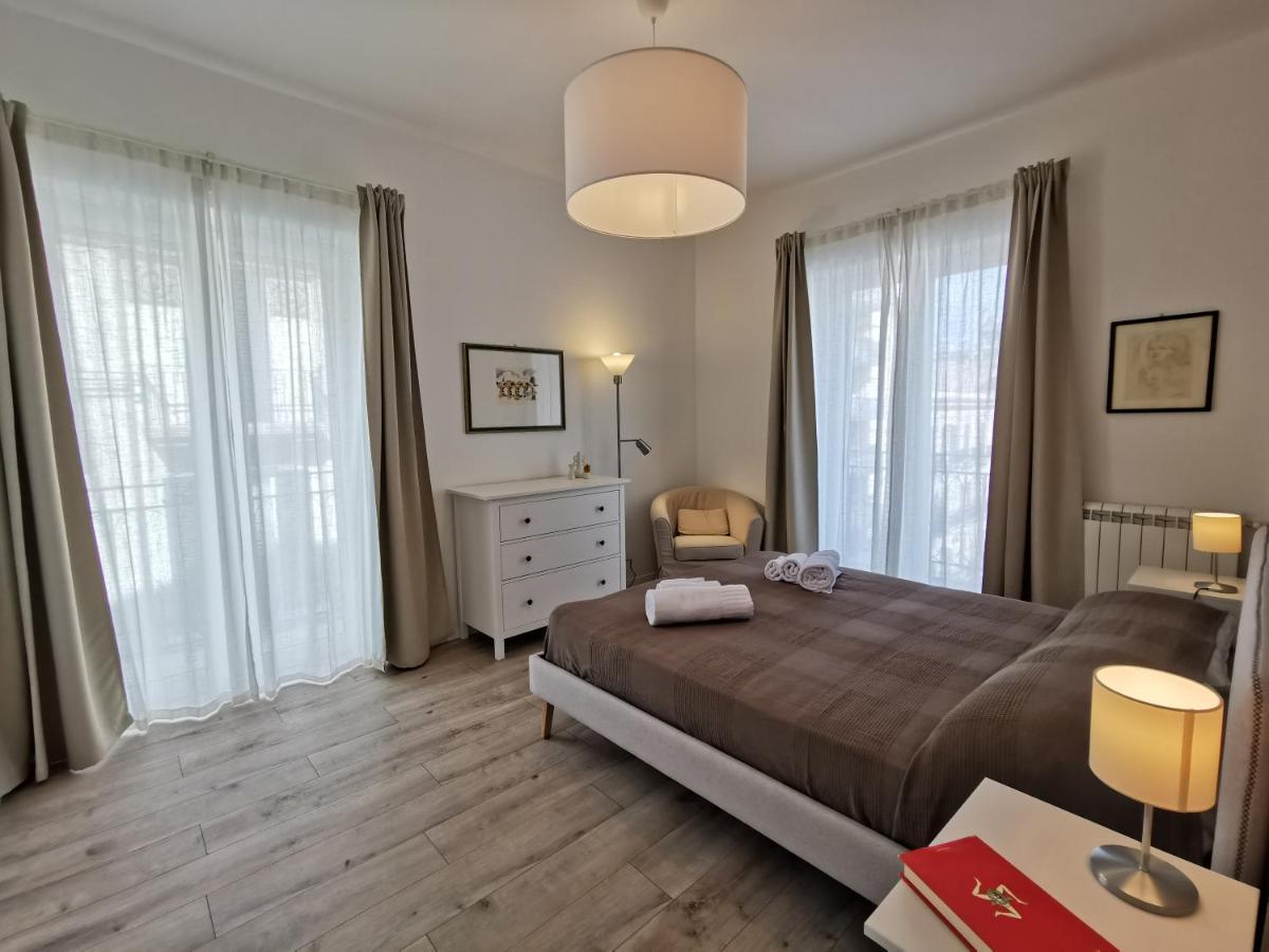 Dagnino House - Luxury Apartment In The Center Of Palermo Bagian luar foto